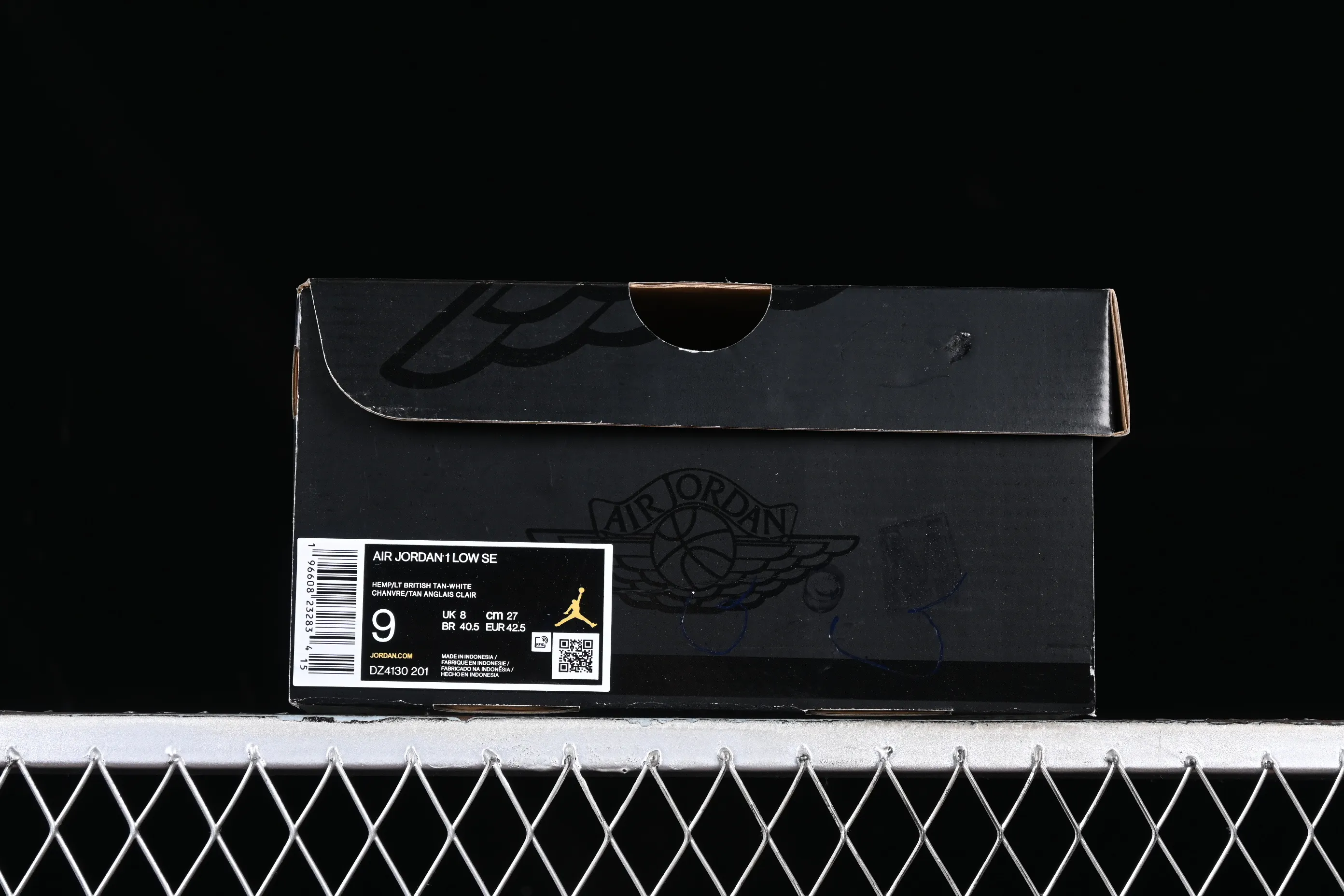 All categories Air Jordan Jordan series basketball shoes Air Jordan 1 Low G version pure original Air Jordan 1 Low AJ1 Joe 1 white and yellow burst pattern low-top cultural casual sneakers DZ4130-201